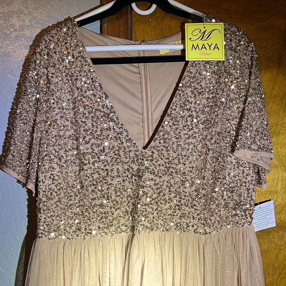 Maya Deluxe Prom Dress